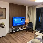 Hruška * Černý Dŭl